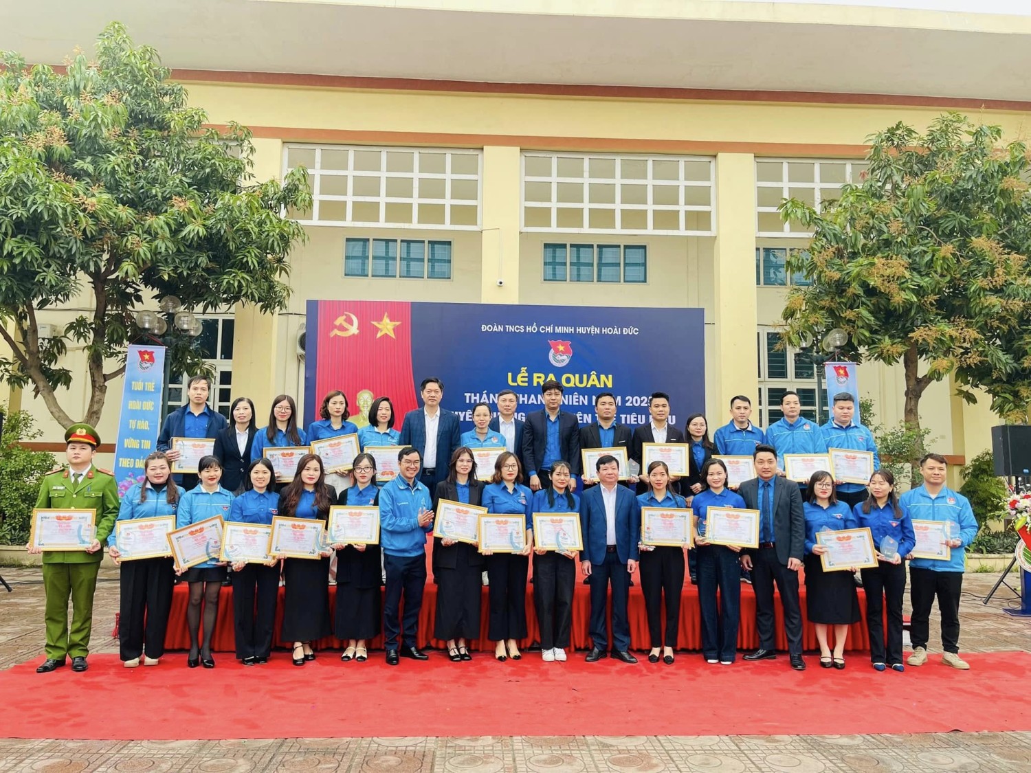 Vinh danh tập thể, cá nhân xuất sắc trong công tác Đoàn - Hội